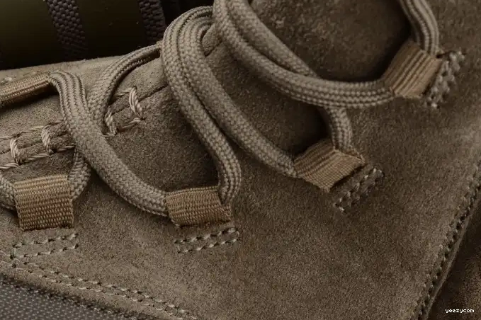 Brown BY2456 adidas Boost 750 Yeezy Light 0521
